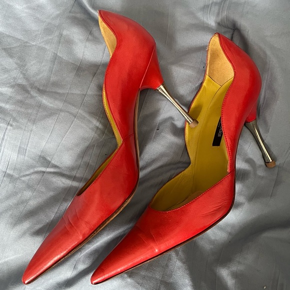 Sergio Rossi Women's Red Courts Stiletto Heels - Picture 5 of 10